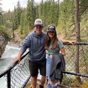 Meet your Posher, Denise